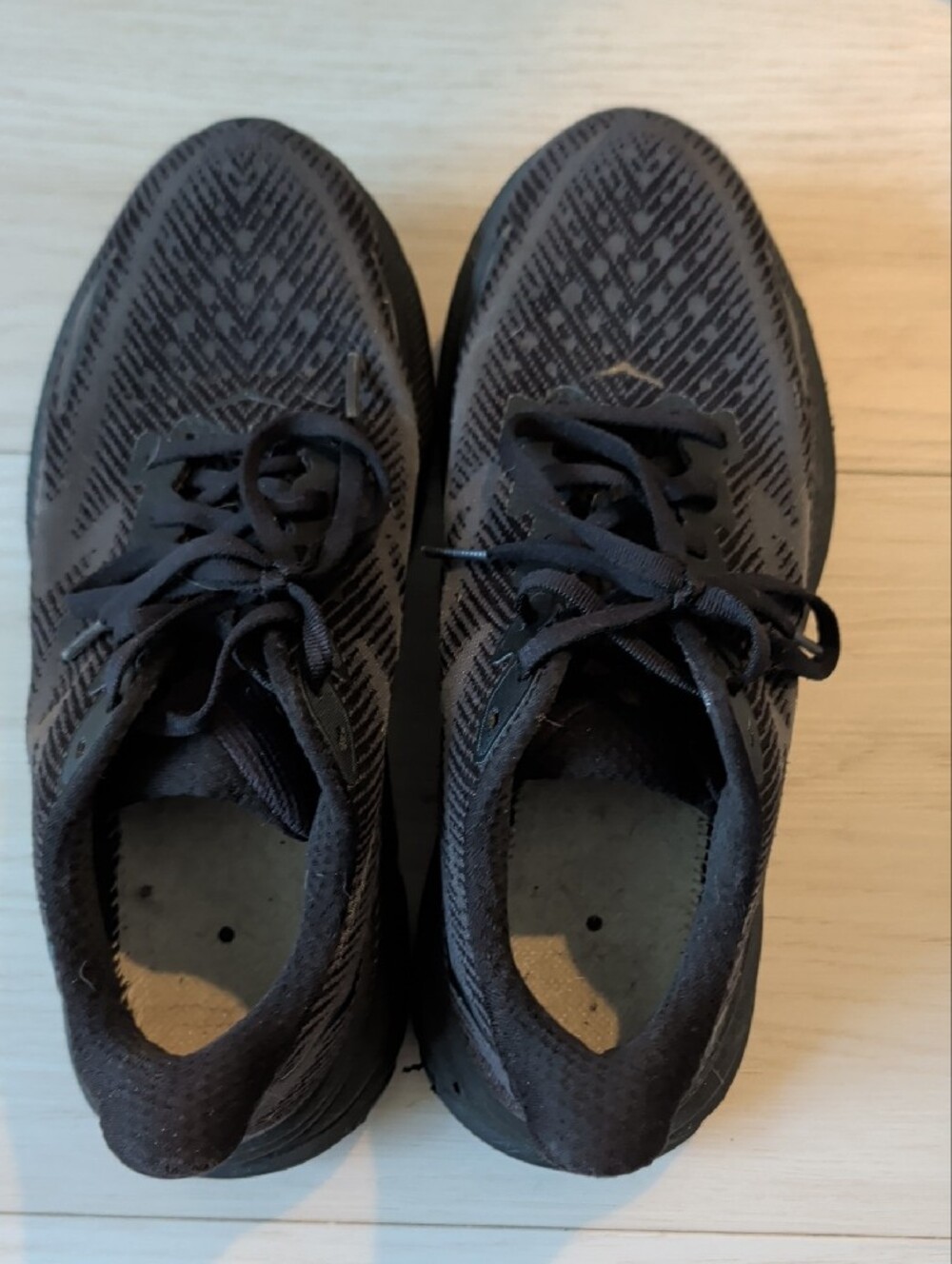 Hoka Women's Clifton 9 Black Athletic Shoes 2 Pair bundle - Picture 5 of 9